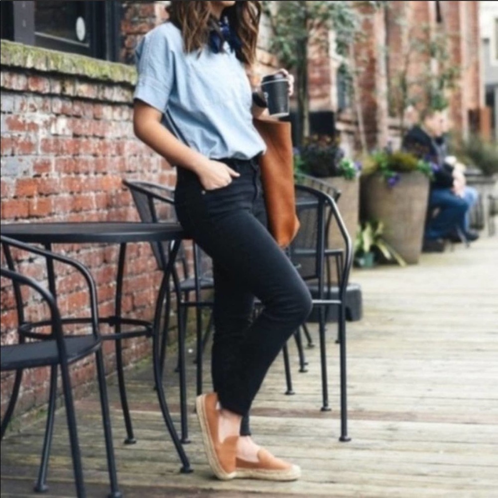 Madewell Black Skinny Skinny Sateen Jeans! ❤️